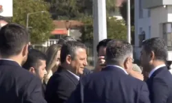 CHP Genel Başkanı Özgür Özel, Selahattin Demirtaş'ı Cezaevinde Ziyaret Etti
