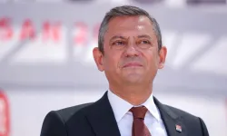 CHP Lideri Özgür Özel, TUSAŞ Saldırısı Nedeniyle Diyarbakır Programını İptal Ederek Ankara'ya Dönme Kararı Aldı