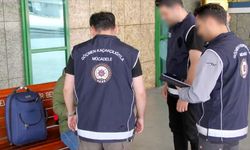 Ülke Genelinde Göçmen Kaçakçılığı Operasyonu: 21 Organizatör ve 547 Düzensiz Göçmen Yakalandı