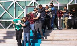 Sahte sosyal medya hesaplarıyla dolandıran 11 kişi tutuklandı