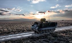 Türkiye'nin İlk Elektrikli Zırhlı Personel Taşıyıcısı E-ZPT Tanıtıldı