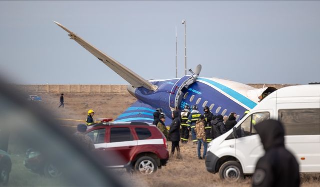 Kazakistan'da Düşen Uçak Rus Füzesiyle Vurulmuş