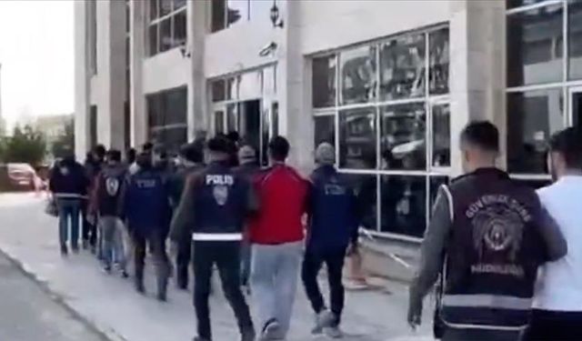 FETÖ Operasyonlarında 27 İlde 101 Şüpheli Gözaltına Alındı