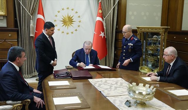 YAŞ kararları açıklandı: Genelkurmay Başkanlığı'na Orgeneral Bayraktaroğlu atandı