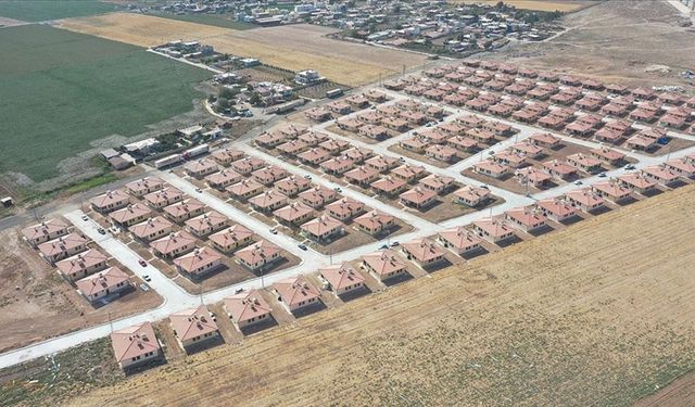 Türkiye’nin ilk kırsal uydu kentinde yaşam başladı