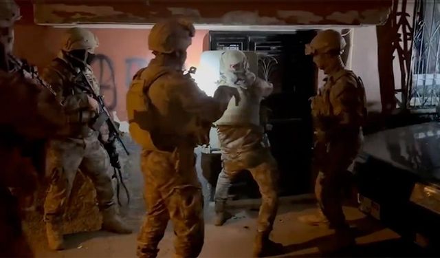 41 ilde silah kaçakçılığı operasyonu: 135 şüpheli yakalandı