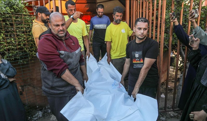 İsrail ordusunun Gazze’ye düzenlediği saldırılarda aralarında kadın ve çocukların da bulunduğu en az 15 Filistinli yaşam