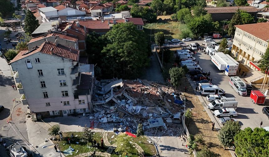 Cumhurbaşkanı Erdoğan, Rusya-Ukrayna barışı için iki lideri İstanbul’da bir ar