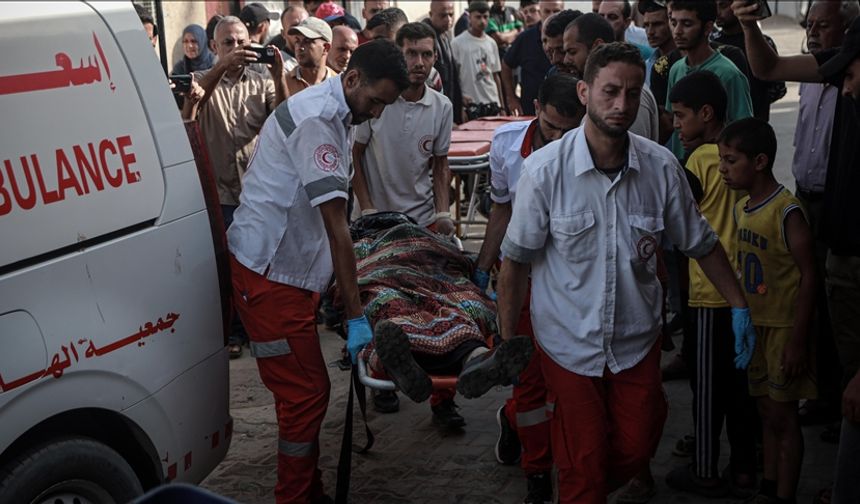 İsrail ablukası altındaki Gazze’de son 24 saatte 3 kişi daha açlıktan hayatını kaybetti, toplam sayı 266’ya çıktı.