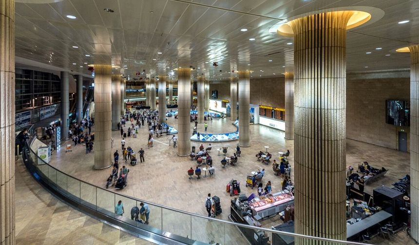 Ben Gurion'da grev krizi sürüyor